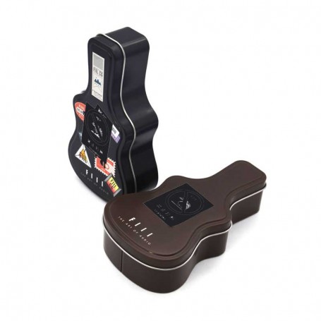 Série de boîtes de conserve en forme de guitare
