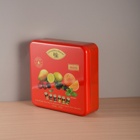 Caja de lata de caramelos