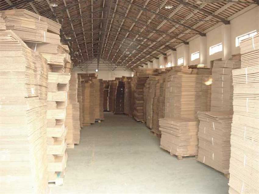 Carton manufacturer