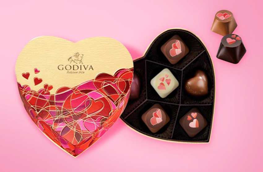 Heart shaped chocolate tin box