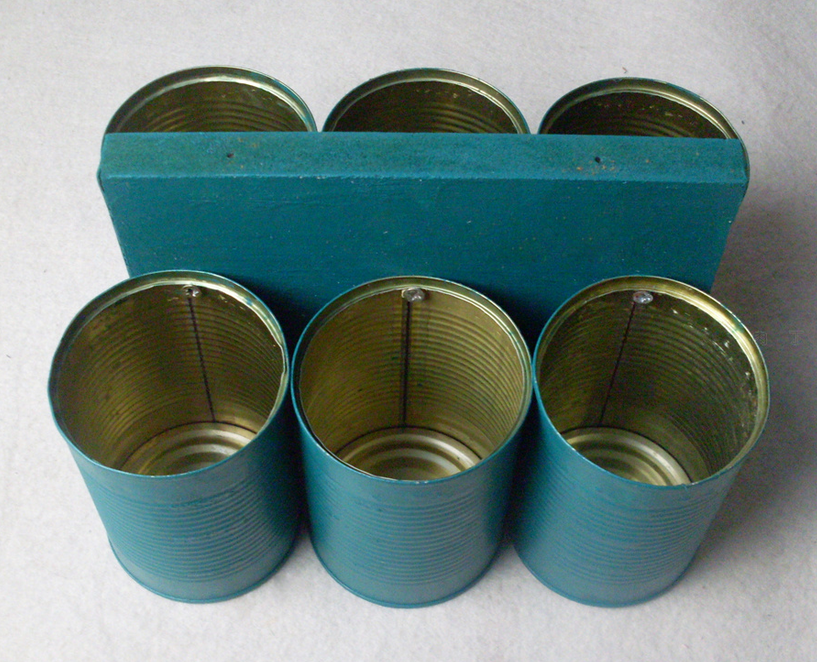 Food canned storage box production