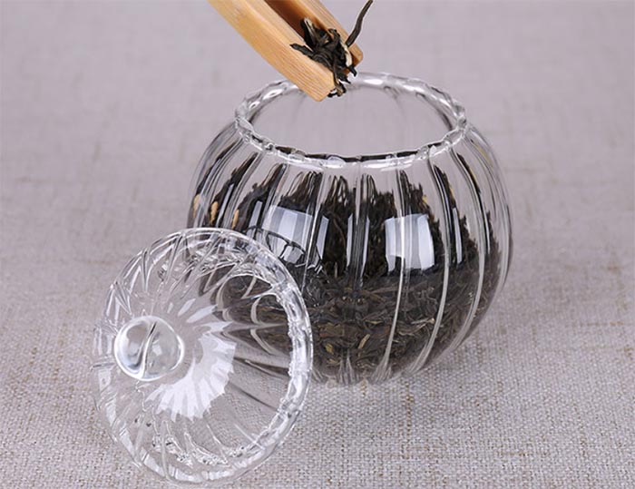 Glass tea caddy