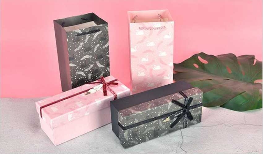 Paper food packaging box