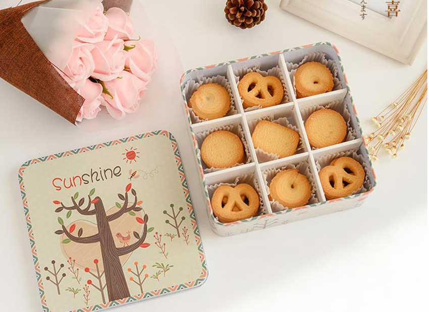 Cookie candy tin box